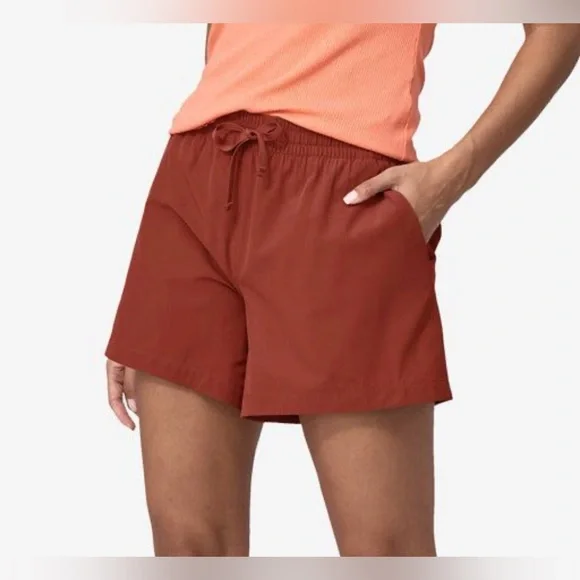 APANA Women's Rust Shorts SIZE L - Picture 1 of 5